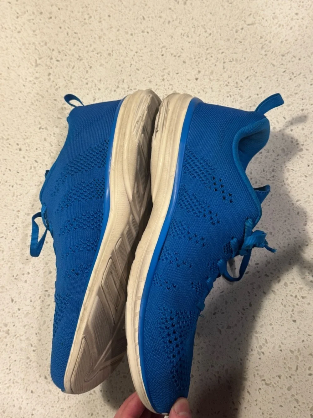 APL Techloom Men’s 9(W10.5) Sneakers Blue - slight stain on shoes